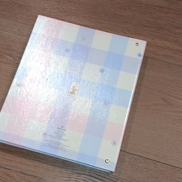 NWOT.. HALLMARK WINNIE THE POOH BABYS FIRST 5 YEARS MEMORY BOOK.. #5720 - Picture 7 of 8